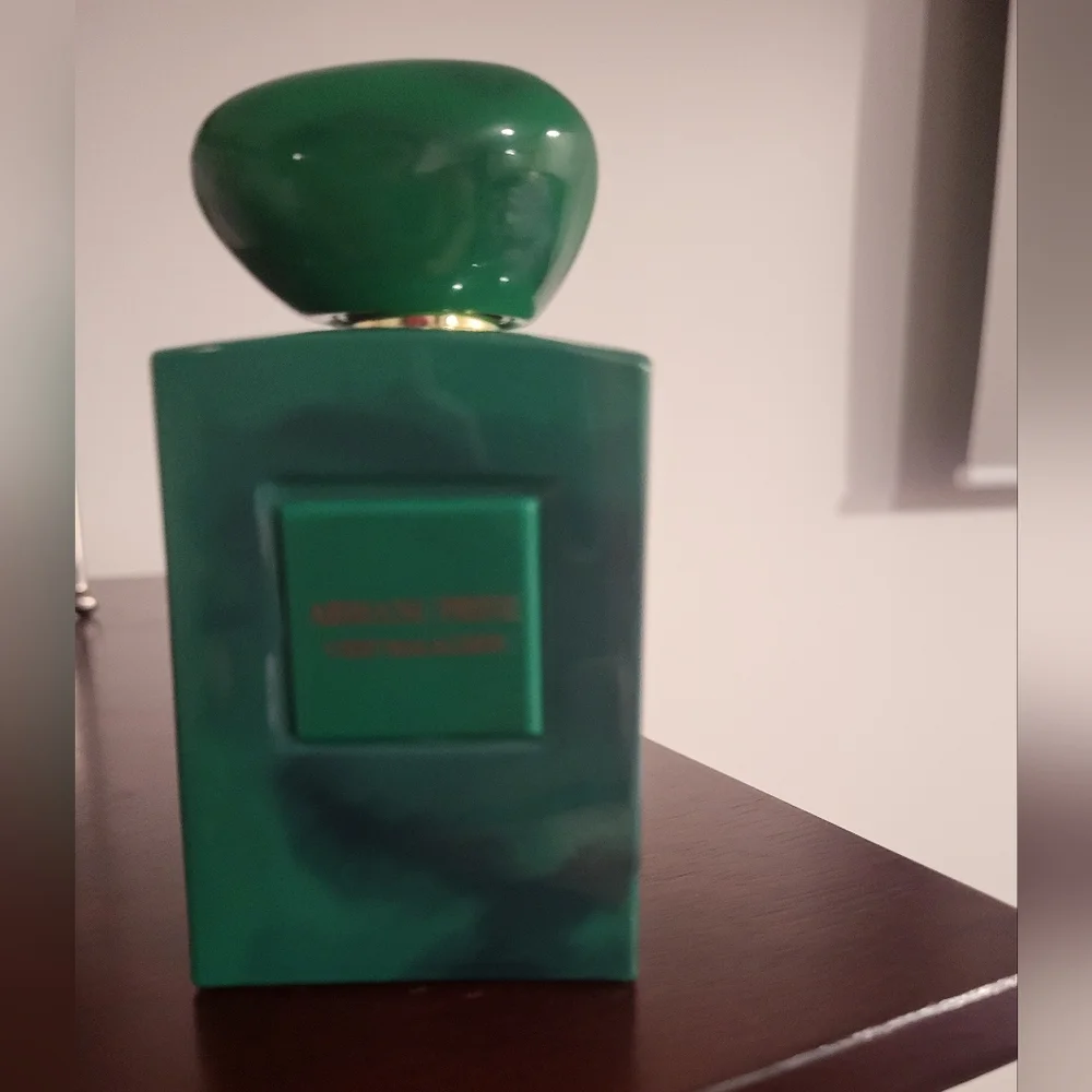 "Vert Malachite" By Giorgio Armani Fragrance - Picture 1 of 4